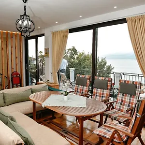 Holiday home Panoramic View Over Shkodra's - Serena, Shkoder