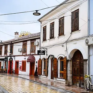 Ξενοδοχείο Mon Ami Boutique, Σκόδρα